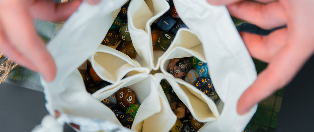 Handmade DnD dice bags by Game Fancy – size and style guide