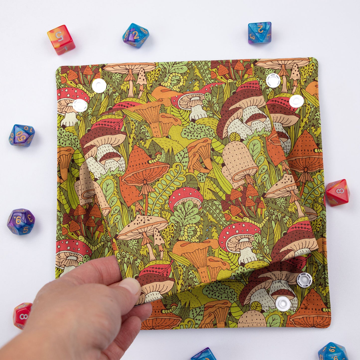 Mushroom dice bag and tray | Dungeons and Dragons gifts | Game Fancy