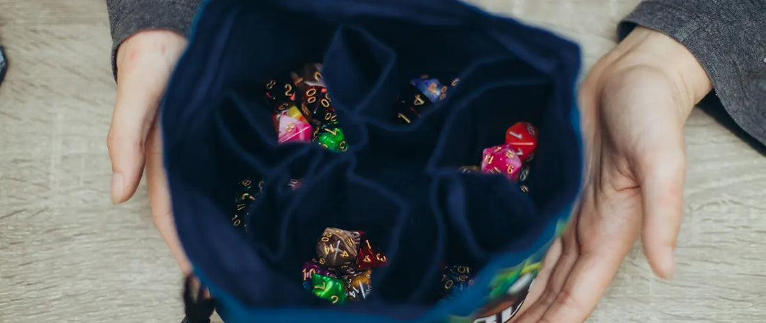 Dice Bags with Pockets: How to Choose the Right One for Your Table