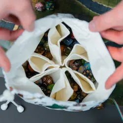 Organizer Options
Pockets and structure for easy sorting