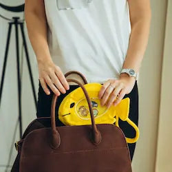 Compact Design
Keep your dice organized on the go