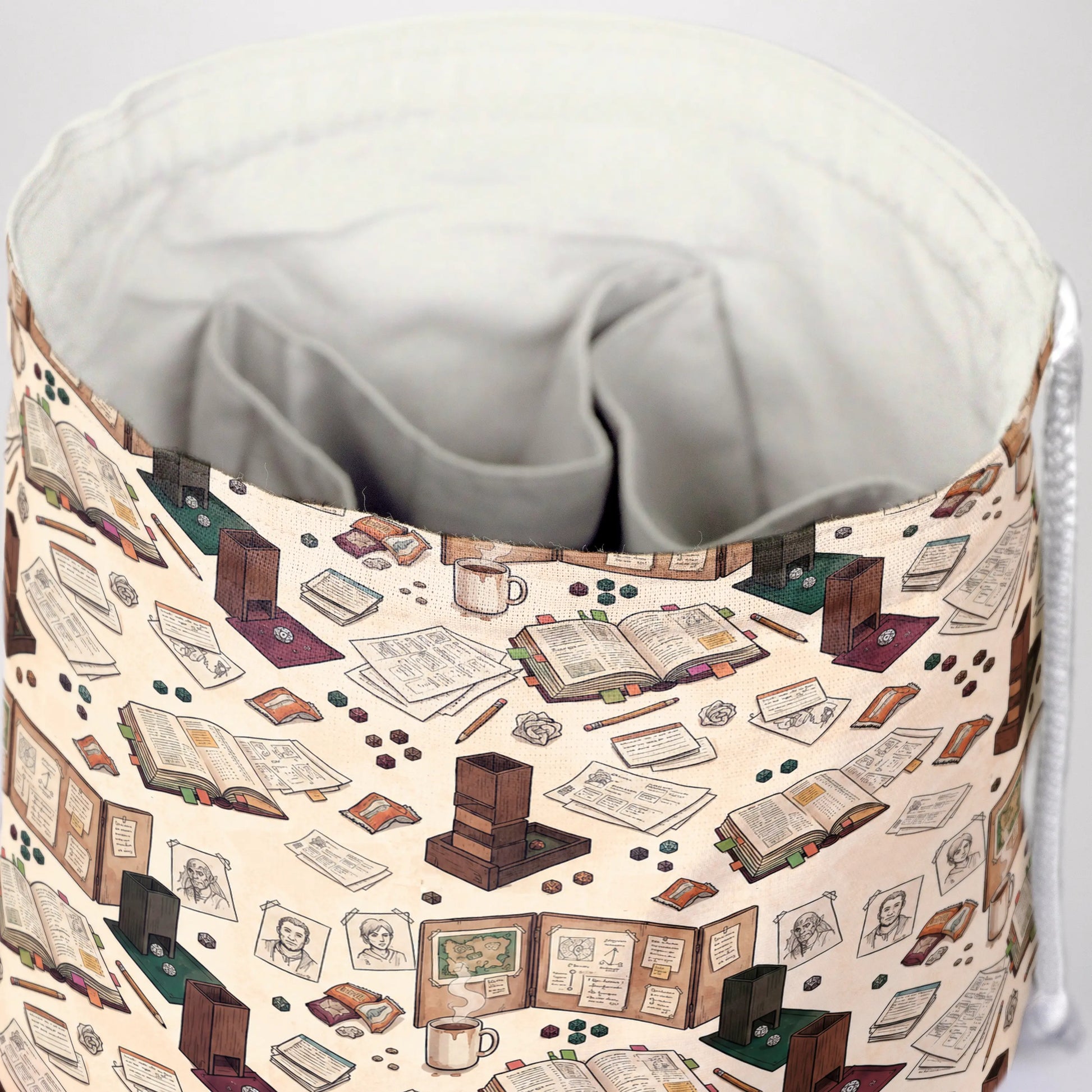 DM prep dice bag with 6 pockets — sorts dice sets for a Dungeon Master with multiple sets.