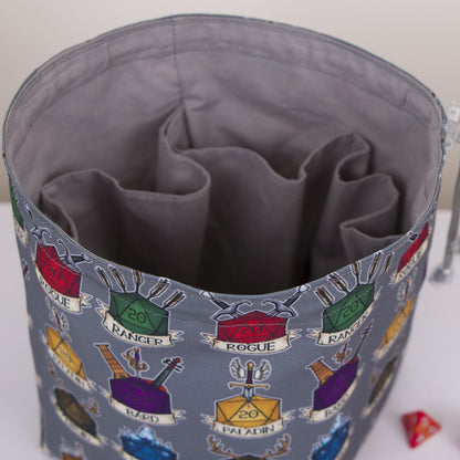 Rogue ranger paladin class dice bag with pockets — handmade DnD party gift.