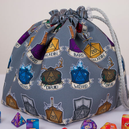 Class emblem dice bag with 6 pockets — sorts dice sets for a whole party.