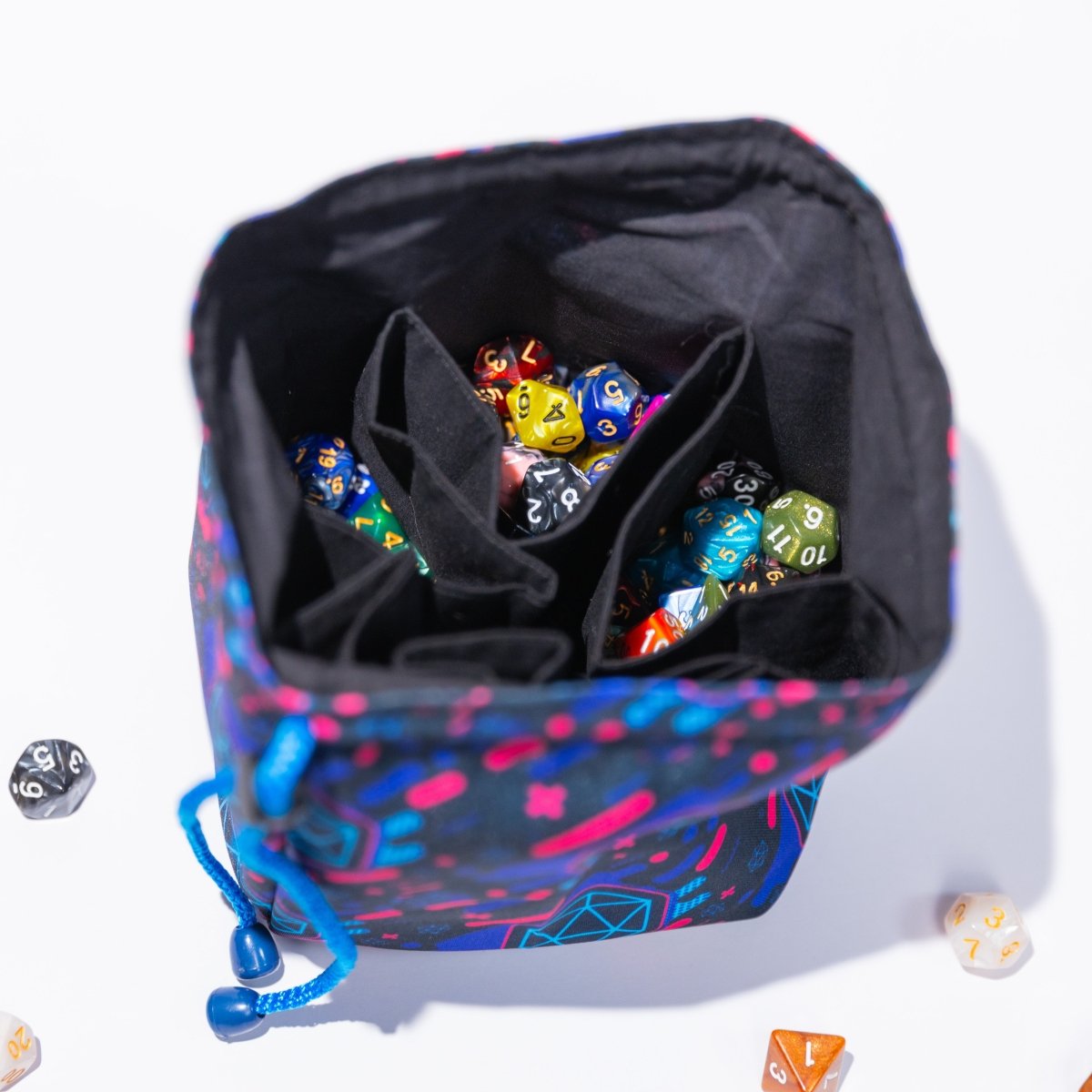 D20 dice bag with pockets - Game Fancy