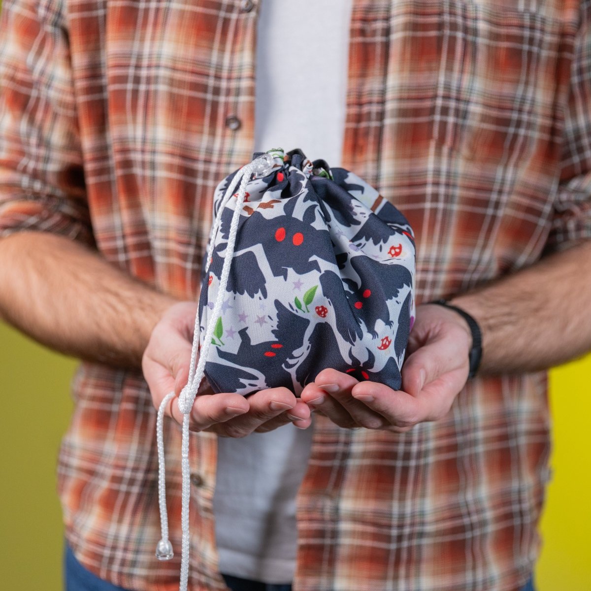 Mothman aesthetic dice bag - Game Fancy