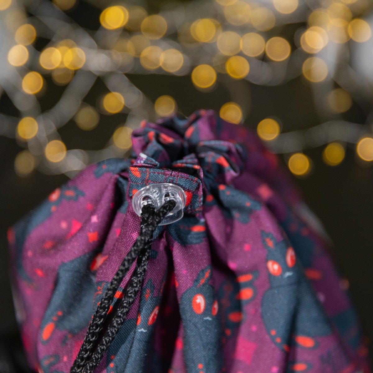 Mothman cryptid dice bag - Game Fancy