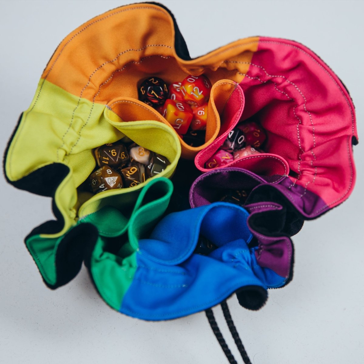Rainbow dice bag with pockets - Game Fancy
