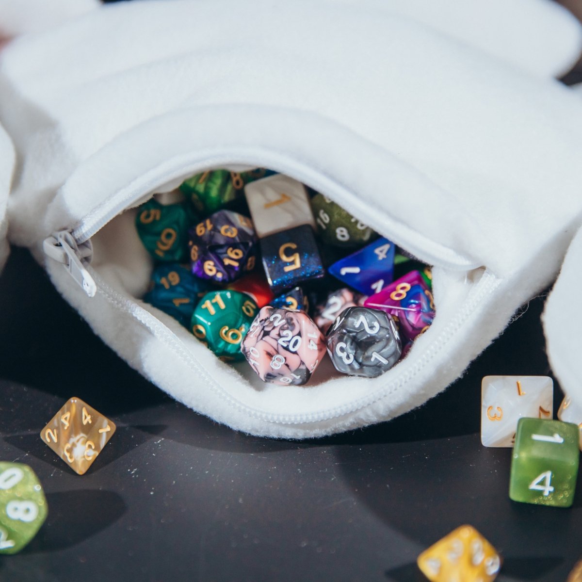 Squirrel plush dice bag - Game Fancy