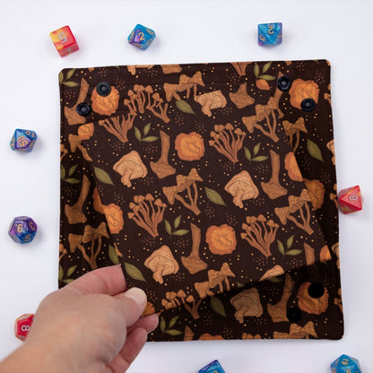 Woodland mushroom dice tray - Game Fancy